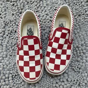 Vans red and white checkered Slip on. women’s size 6.5